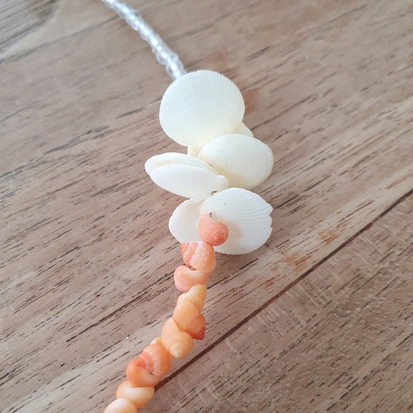 On Trend Jewellery - By the Sea Shell Necklace - Picture 4 of 6